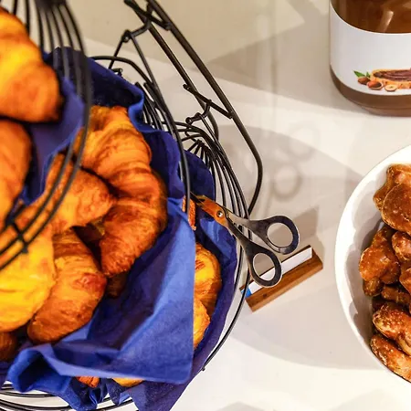 Ibis Budget Centre 2*