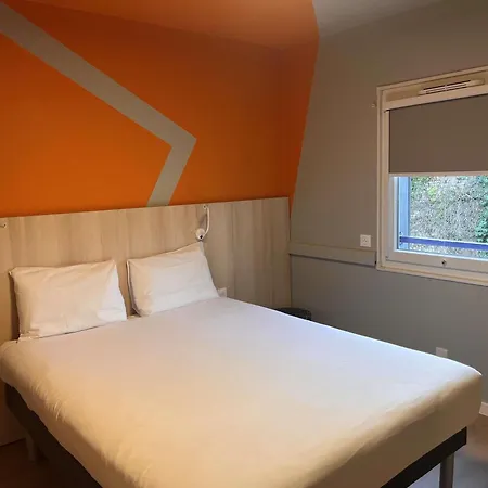 Ξενοδοχείο Ibis Budget Centre 2*