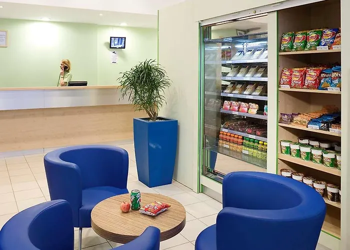 Ibis Budget Centre 2*