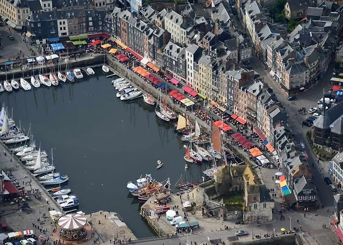 Ibis Budget Centre فندق 2*